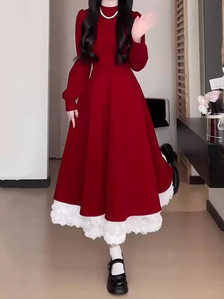 法式红色丝绒连衣裙女冬季跨年穿搭高级感