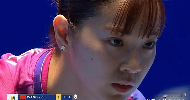 林诗栋有了新教练，不退台3:0郭宏达，蒯曼零封曾尖，国乒5胜2败