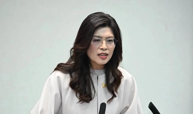郑丽文首次谈及国民党党纲中的“反共”条文！日前，根据联合早报报道，针对...