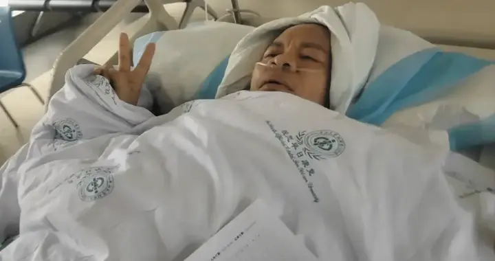 张雪峰英年早逝，我从脑瘤中活过来：AI时代，我不再做人低调了！