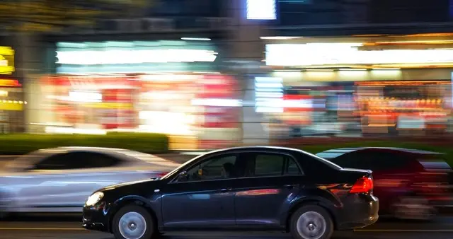 开手动挡车，这3个“毁车”习惯千万别有，别等车坏了才后悔