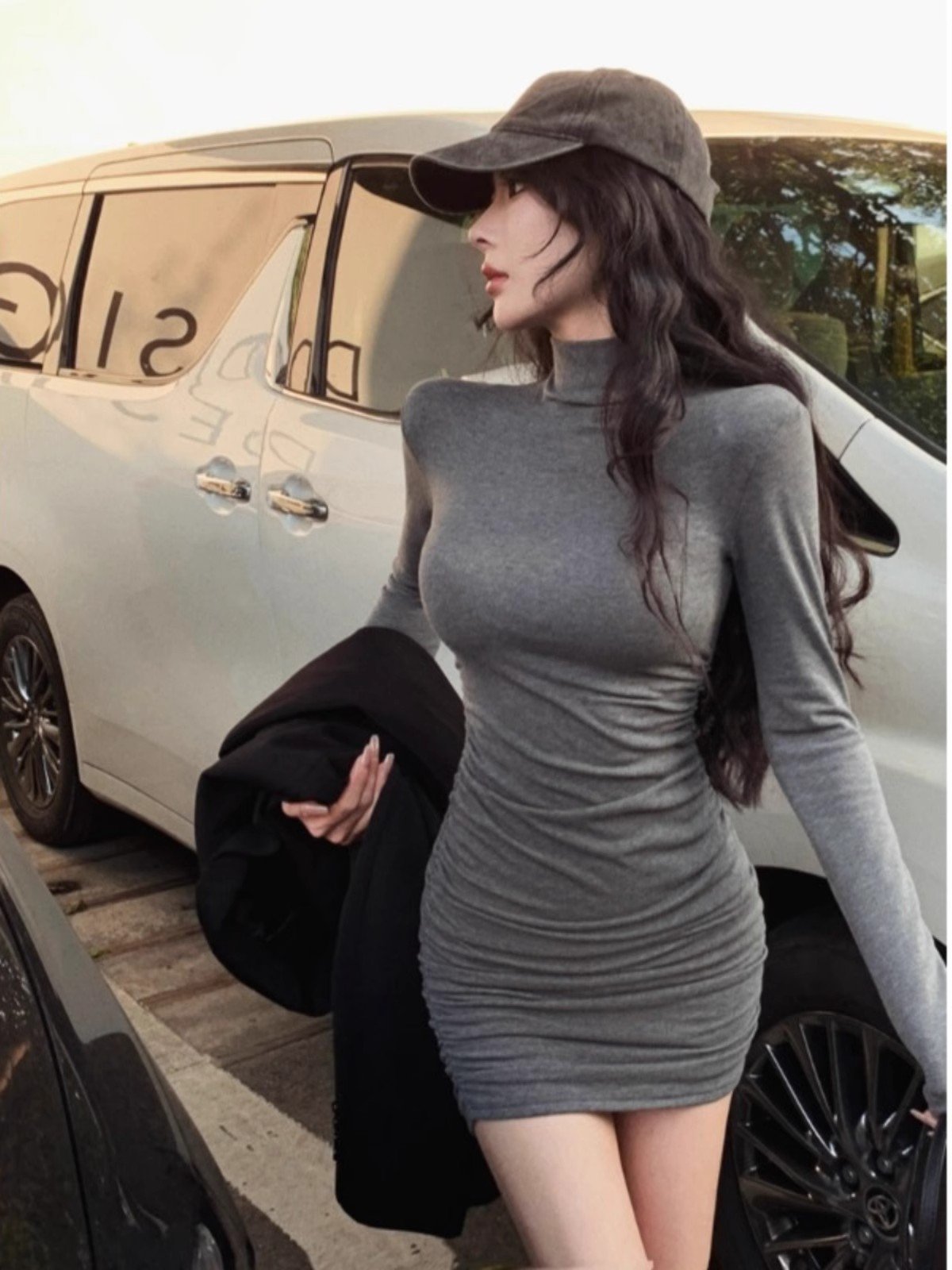 半高领灰色针织连衣裙女秋冬内搭打底配大衣