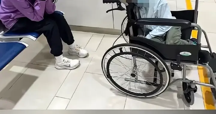 全家39度高烧，吃布洛芬压住体温上了飞机