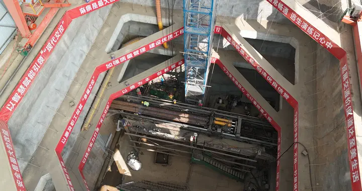 春潮涌动 马力全开丨西安东临路项目控制性工程进度条刷新...