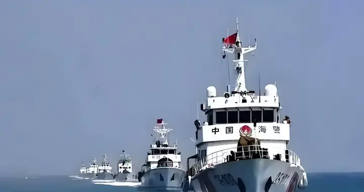不止口头警示驱离！中国海警演练拖离菲公务船，美菲阴谋休想得逞