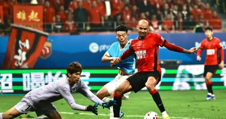 中超首轮，最有冠军相的，非此二队莫属！概率过半！