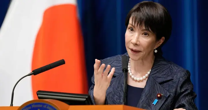 歼15雷达照射后，惹怒中国的恐慌在日蔓延，高市首相位还能赖多久