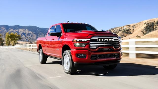 Ram 2500 和 3500 HD 配备全新康明斯涡轮增压柴油机