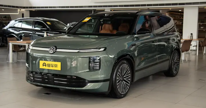 预售32万起、全系四驱+智驾，上汽大众ID.ERA 9X这回又懂中国了？