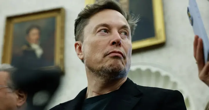 一提到马斯克，院士忍不住笑了！在首富着急的领域，美国真不行