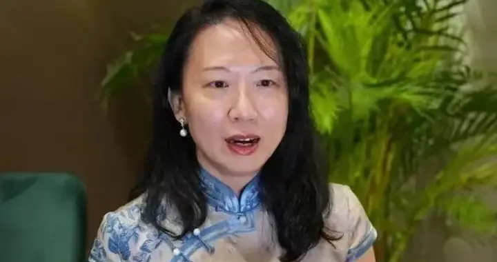 王光慈为躲马英九钻到桌底？萧旭岑回应亮了，王光慈反击了