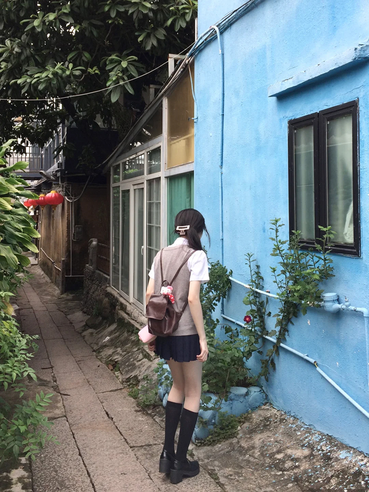 JK 女孩必囤！显瘦又透气的黑色长筒袜