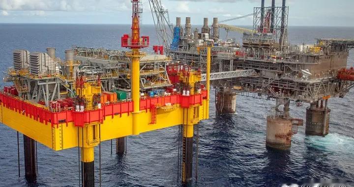 又到战争边缘，中美或将海上对峙？菲律宾拉美国在南海勘探天然气