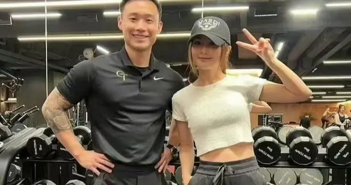 阿Sa霸气认爱小10岁健身教练，直言删掉绯闻二字，姐弟恋修成正果