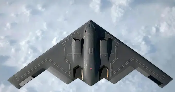 美军狂炸伊朗 2000 个目标，看似火力碾压，为何早已暴露了致命短板