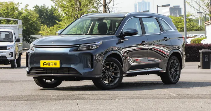 插混SUV选车指南：空间、续航、品质样样在行，这款10万级SUV