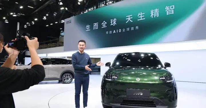 零跑，站上「年销百万」台阶