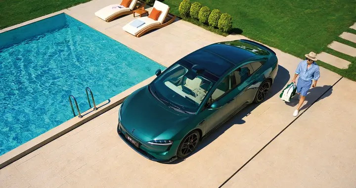 智界S7新春福利炸裂！至高5.9万购车权益+购置税补贴，这波必须冲