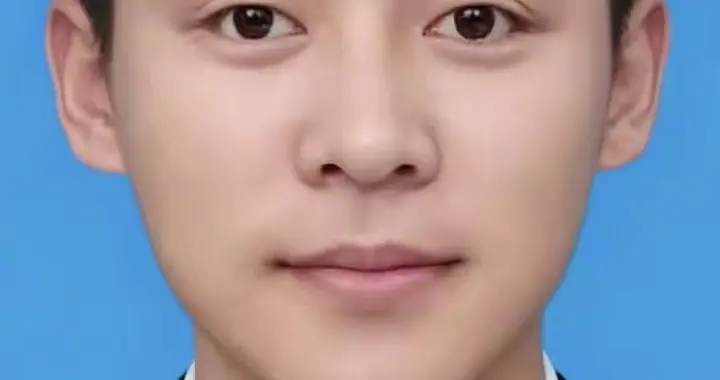 24岁朱建成，准备考研因腹痛确诊肠癌，10岁时母亲肠癌去世