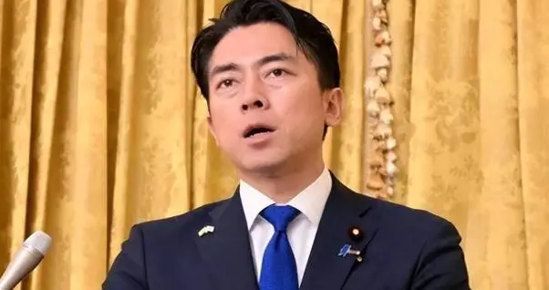 美日6万人军演，导弹直逼台海！解放军果断亮剑，辽宁舰杀向西太
