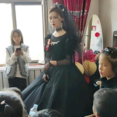 沐禾：甘肃新娘执意穿黑婚纱结婚！ 新郎全