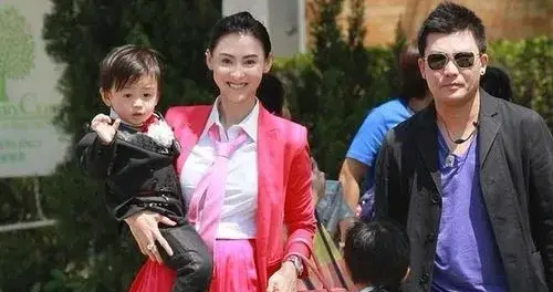 张柏芝说真心话！单亲妈妈太苦，谢霆锋听了都心疼