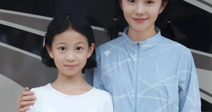 张艺谋亲自出手，请来半个娱乐圈的流量老戏骨，都输给了12岁女孩