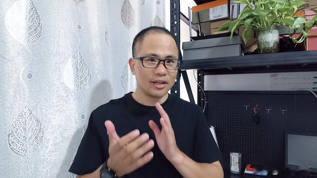 丁翔小哥：我3年前说的话，在今年应验了。