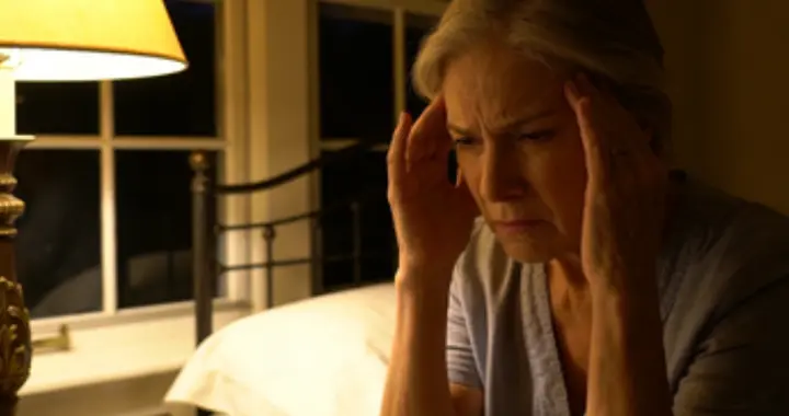 中老年人若常被耳鸣困扰，想做针灸养护，这3点一定别忽视