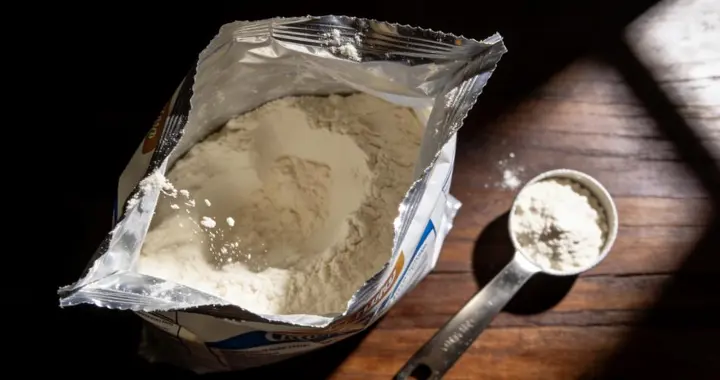 假洋奶粉案反思：“进口”标签不一定换来安全适配