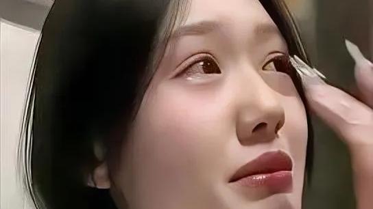 净水流深：真的看哭了  太可惜了啊  江