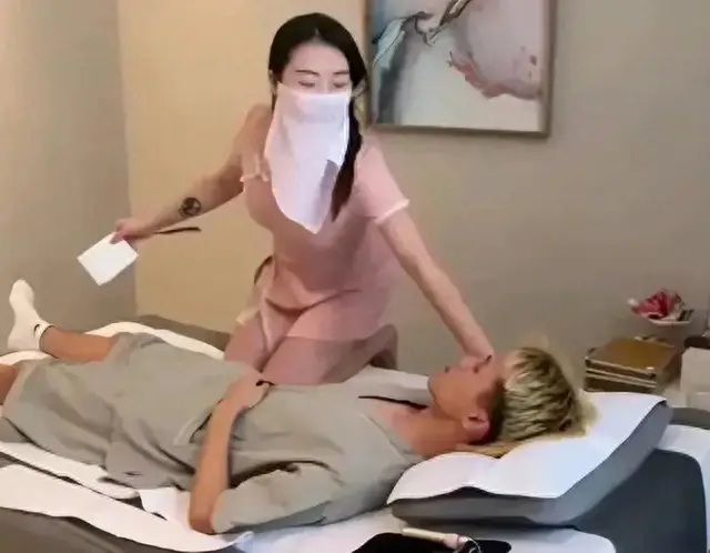 “采耳”还是“采花”？披着养生外衣打擦边，实则挂羊头卖狗肉？