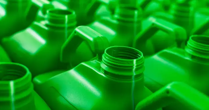 汽油涨完轮到塑料？石油危机正在触及你身边的一切