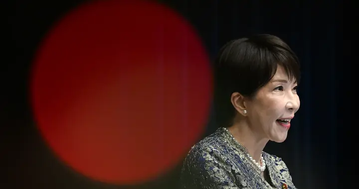 日本正式求援，宁可APEC碰壁也不让高市认错，中方咬死一件事