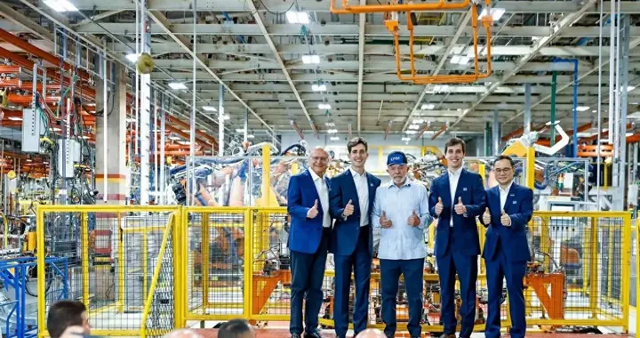 深蓝汽车全球热销获消费者认可，连巴西总统卢拉都亲自点赞