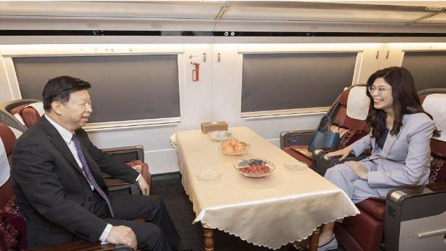 朝史暮今：民进党编了十几年的“大陆落后”