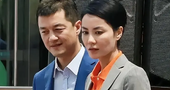 王菲为何不救李亚鹏 4000 万债务？李嫣又受何影响？