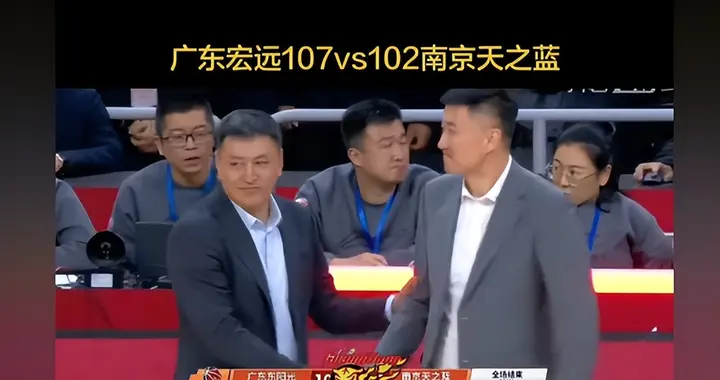 同曦惜败广东，郭昊文空砍42分，郭士强是否可以考虑招他进男篮？