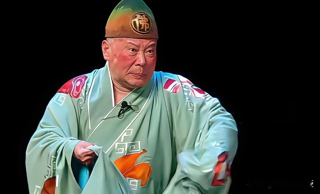 郭德纲的成就肯定是大过游先生的，但两人的境界差距很大！  9月24日...