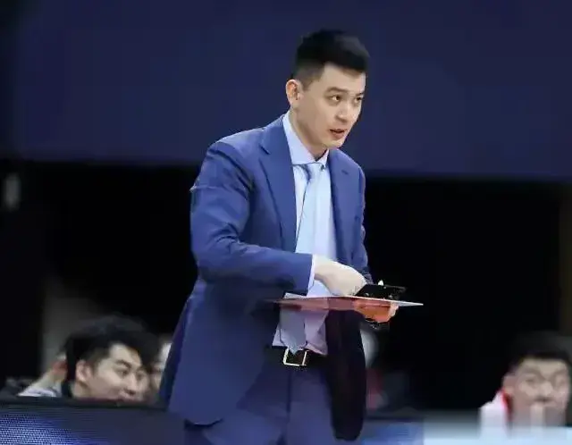 CBA速递！弗格，新赛季要“复仇”！奥利弗，想续约！付豪加练！