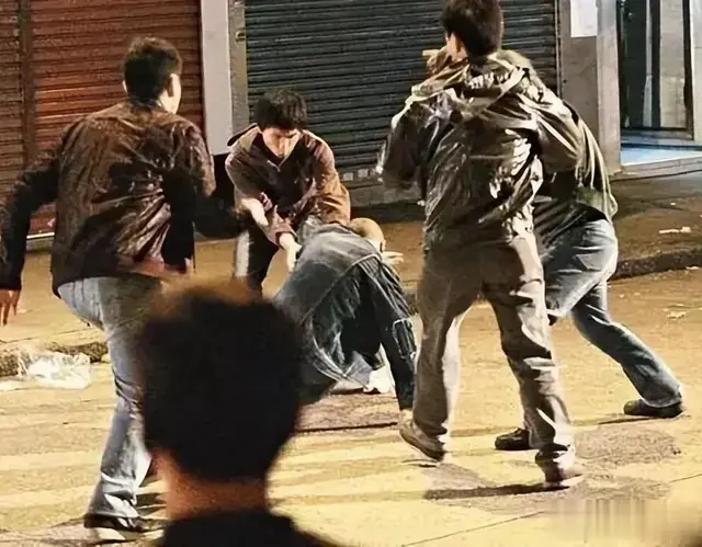 外国留学生野蛮殴打中国学生，警方介入，江西理工回应：理性看待