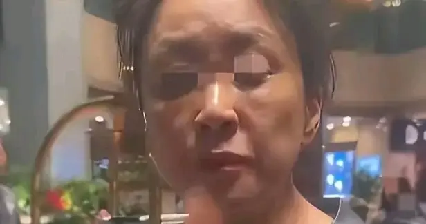 “我是老上海人，外地人不准叫！”宝妈喊三声女儿，遭辱骂推搡