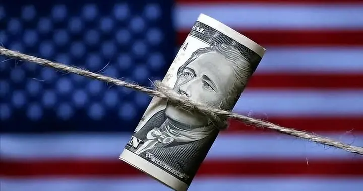 38万亿美债压顶，中日持仓反向操作，金融暗战藏大国国运博弈