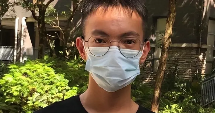 湖北高考状元常书杰：被北大劝退，复读712分进清华，如今怎样了