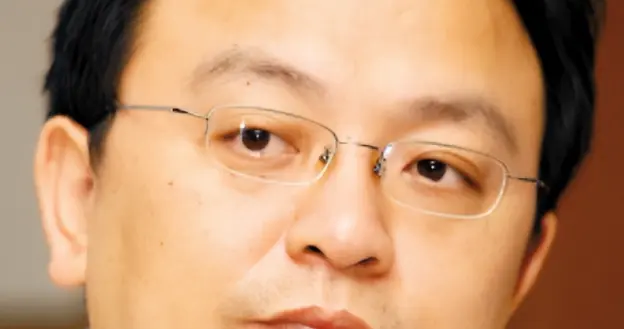 央媒发声，重磅官宣60岁王传福喜讯，凭硬实力让整个商界刮目相看