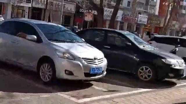 更精彩的我：嗯。