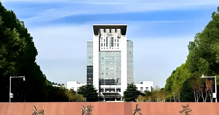 这2所重点高校，校名“冷门”，被误认为是“野鸡大学”，可了解