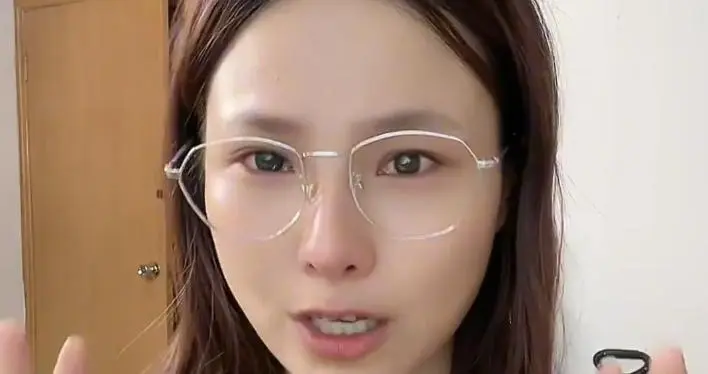 95后女孩患不死癌，父母放弃，谁料，女孩用700天改变自己的命运