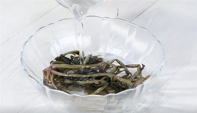 雪菜蚕豆酥怎么做