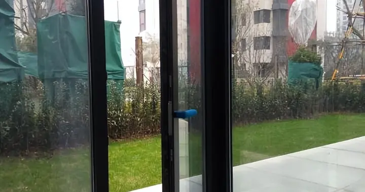 有钱人才装“系统窗”？看了这4大优势后，就不会觉得奇怪了！